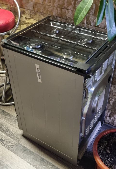 Aragaz 50cm cu cuptor pe gaz inox Gorenje