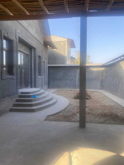 3 sotix Xovli, 5 xona