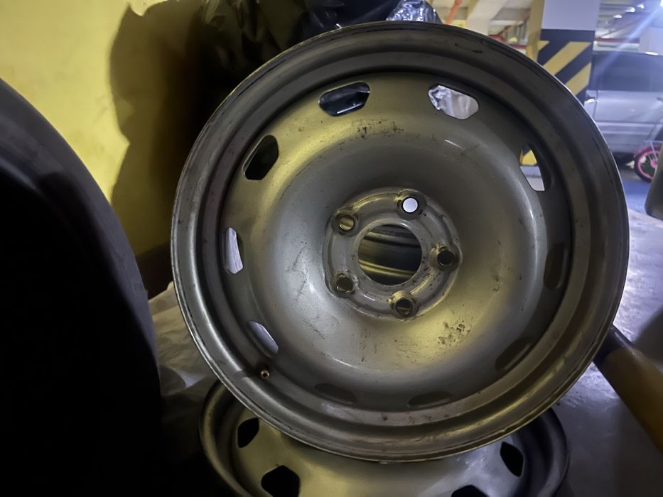 Штамп диски R16 без шины