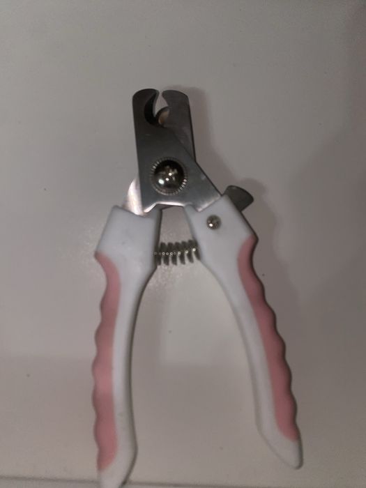 Когтерезка для животных