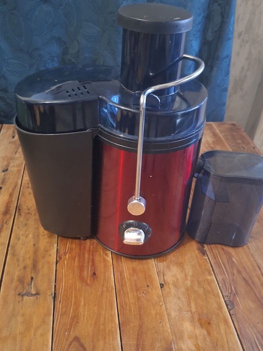 Mixer fructe ca nou
