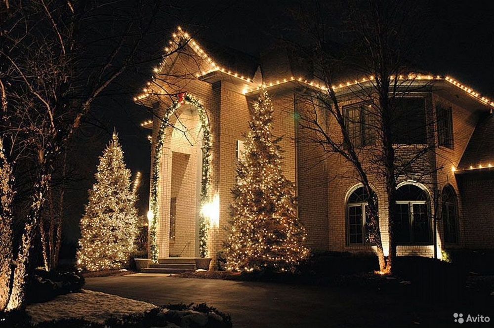 Новогоднее оформление дома и участка