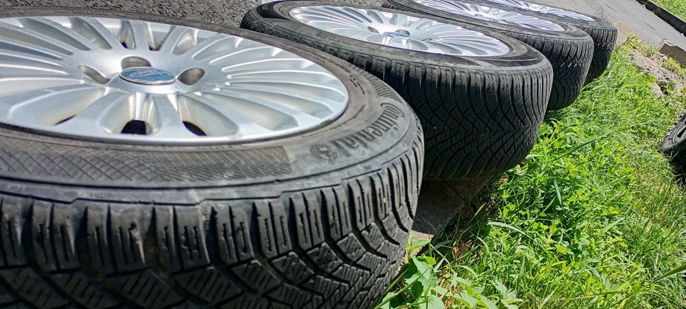Jante aliaj Ford Focus 16''  x5 echipate cu cauciucuri mixte 205/55/16