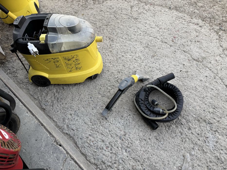 * KARCHER Puzzi 8.1C оригинал Италия профессиональный пылесос для химч