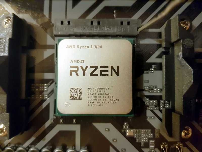 Процессор AMD Ryzen 3 3100