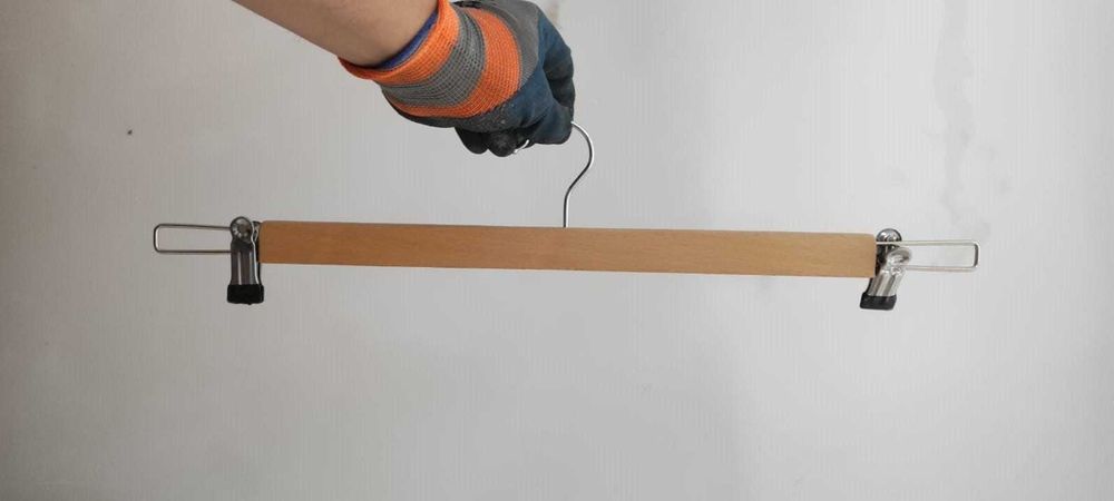 Вешалки плечики для бутиков