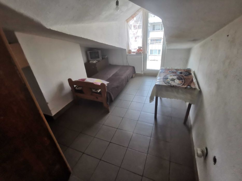 Дава се под наем  в Бургас, Възраждане - 28 кв.м за 51 € - Снимка #6