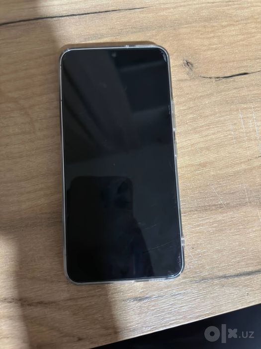 Samsung s22 5G 8/256