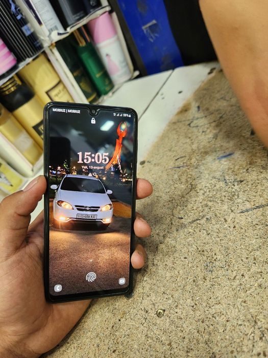 Samsung Galaxy A 33 6/128 gb xotira garantiya.Karobka dakument