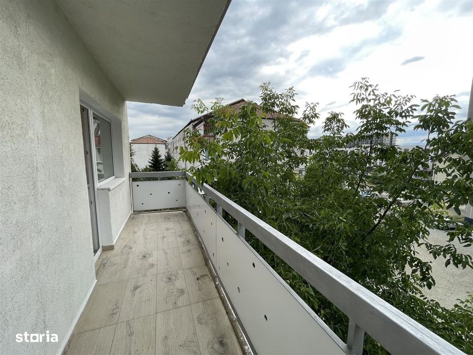 Apartament 2 camere DECOMANDAT cu balcon - zona Rahovei, Sibiu — fotografia 1
