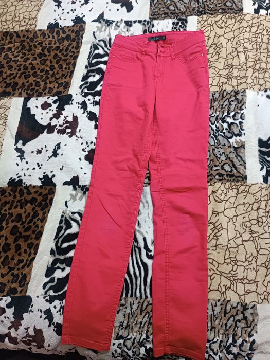 Джинсы женские 40-42 р.