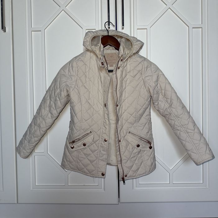 Стильная стеганая куртка