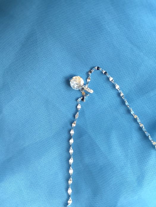 Сребърно колие с кристал