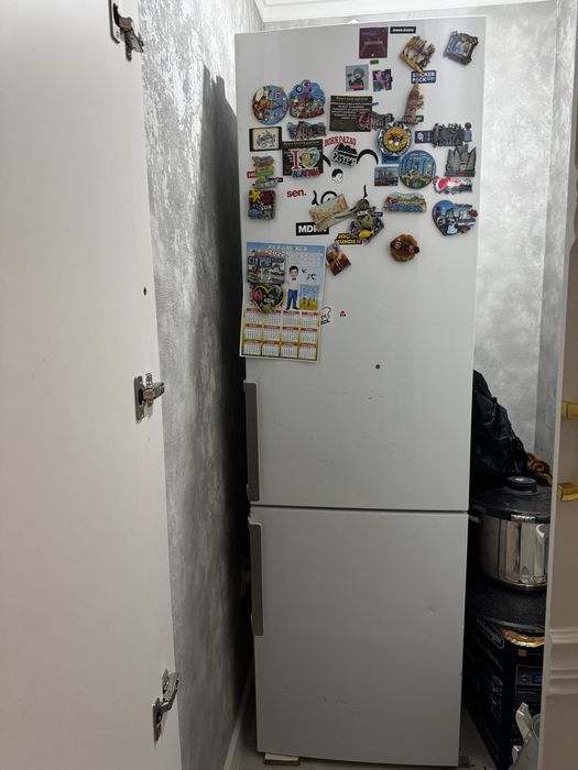 Холодильник сатылады!!