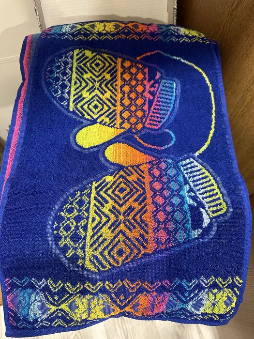 Полотенца новые