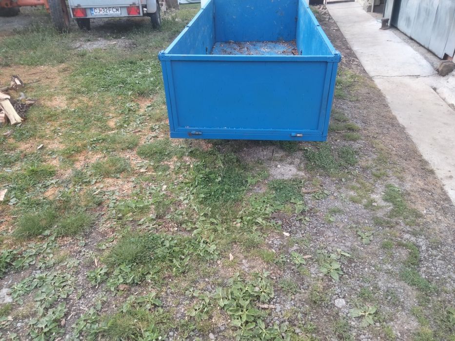 Vând remorcă 750 kg!
