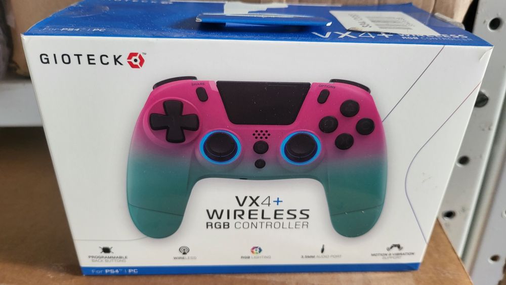 Нов контролер джойстик Gioteck WX4 wireless за PS 4 PlayStation 4 / PC