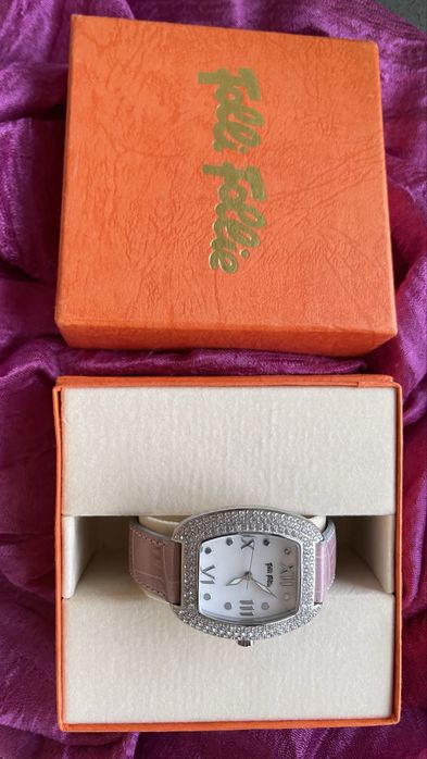 Дамски ръчен часовник