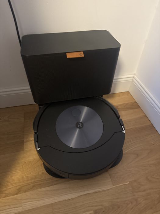 iRobot Roomba Combo® j7 (c7556)