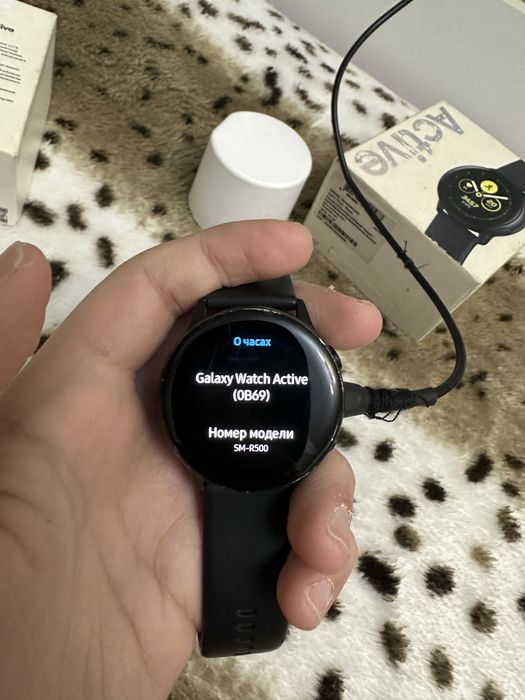 продам часы samsung в отличном состояние