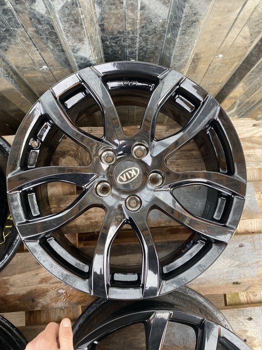 17 цола 5 х 114.3 мм Киа , Хюндай , Мазада , Kia , Hyundai , Mazda