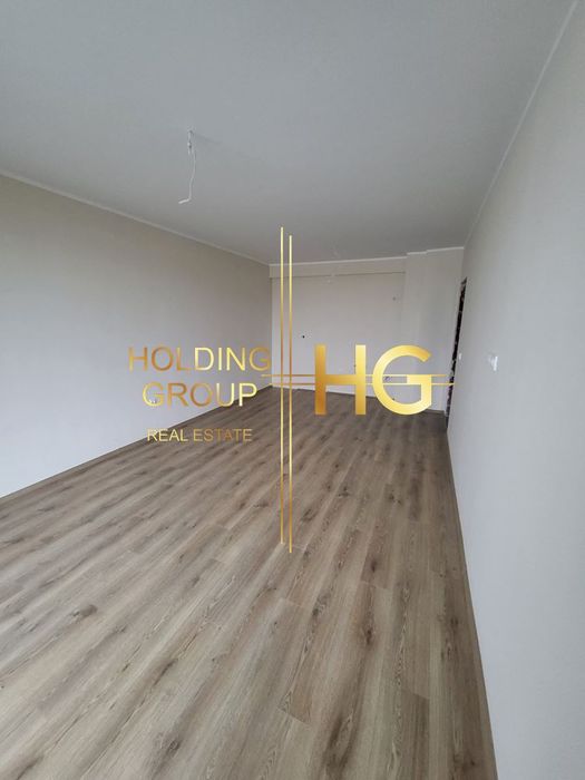 Продава се Тристаен апартамент в Варна, Цветен квартал - 92 кв.м за 1511 €/кв.м - Снимка #1