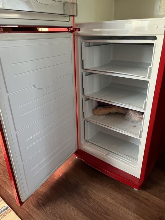 Продам холодильник атлант