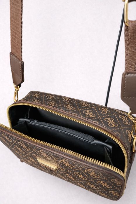 Geanta de umar guess