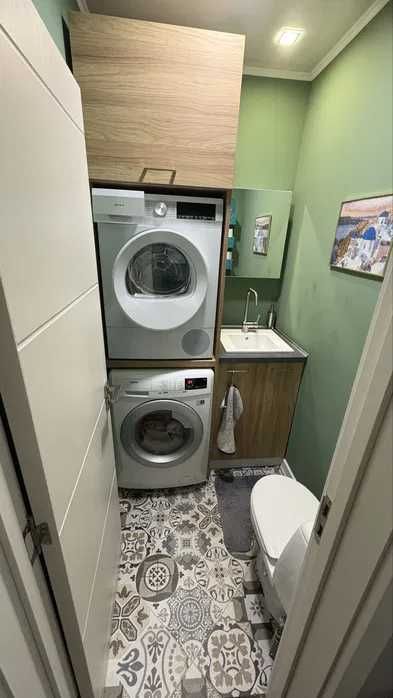 Продава се Тристаен апартамент в Пловдив, Кючук Париж - 200 кв.м за 549 €/кв.м - Снимка #5