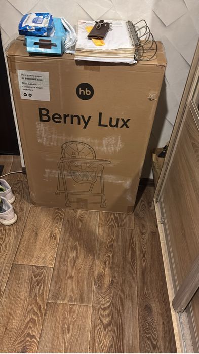 Продам стол для кормления хэппи бэби