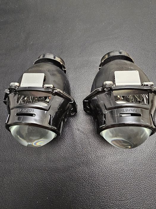 Линзы оригинальные Toyota Sienna ASL30