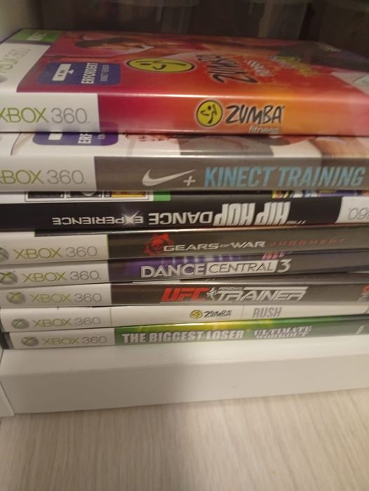 Xbox 360 cu senzor kinect + 250 GB+ hard extern 250+ jocuri MODAT+