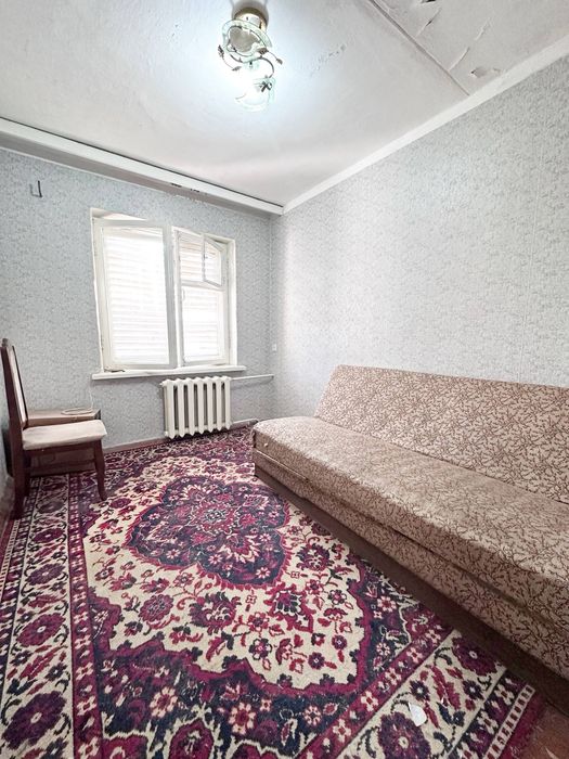 Продаётся Учтепа 23 2/5/5. Малогобаритка.