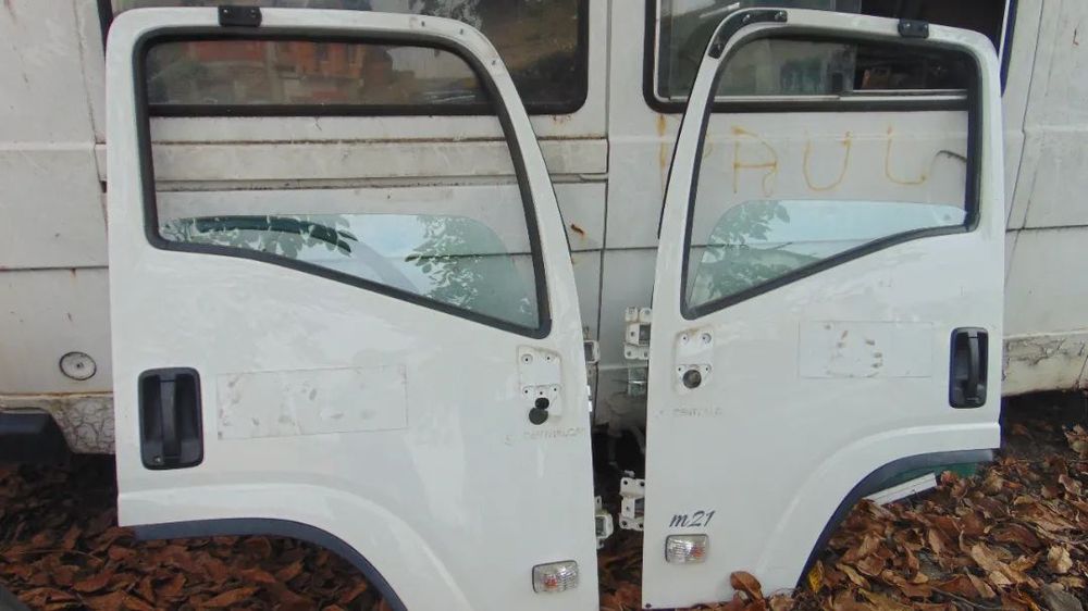 Broasca usa isuzu n35 npr nqr nkr fvr broasca usa stanga dreapta isuzu autoutilitara