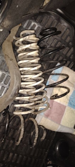 Продам пружины Приора