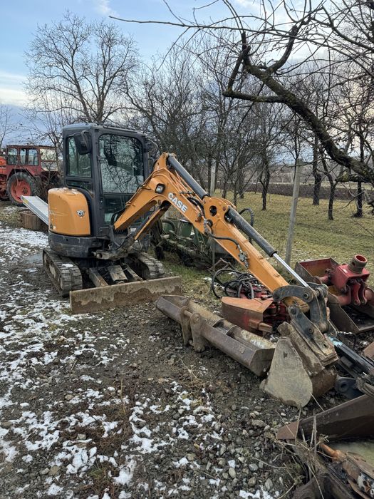 Miniexcavator case 2.7t 2017