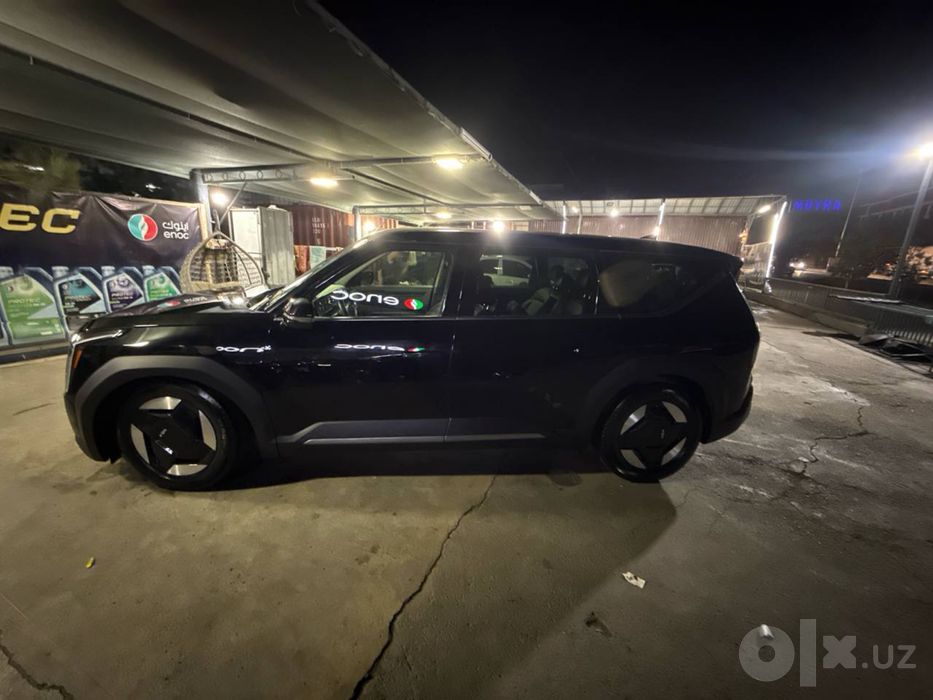 KIA EV9 2024 qora