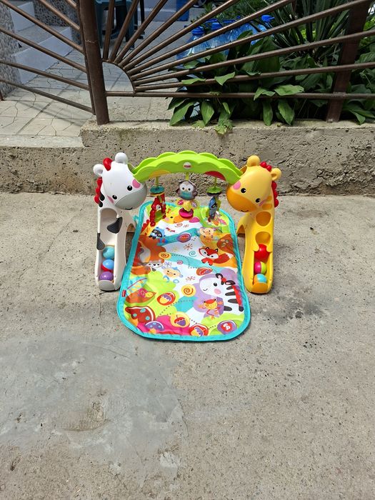 Кът за игра с активна гимнастика Fisher PRICE
