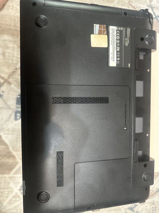 Ноутбук Samsung Windows-8