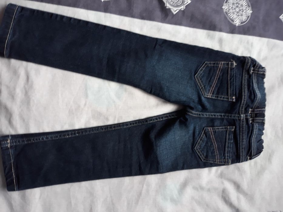 Детски дънки размер 98 и 104