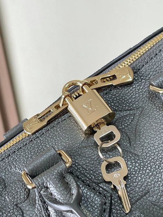 Geanta Louis Vuitton Bandouliere