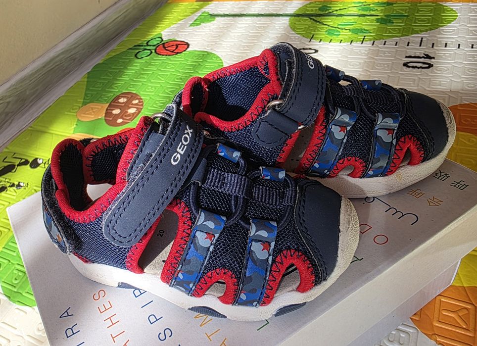 Sandale Geox mărimea 20