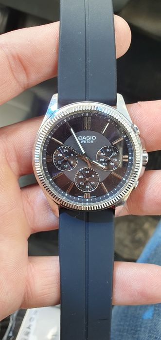 Продам часы касио оригинал