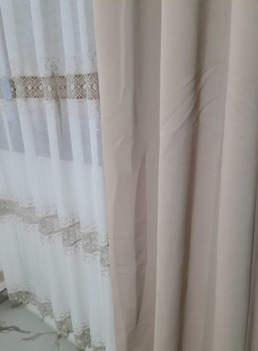 Блекаут завеси в бежов цвят