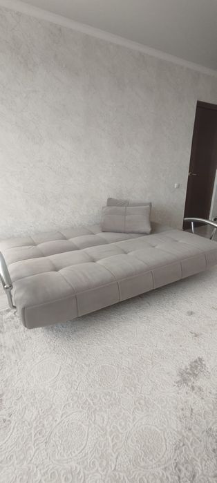 Продам диван б.у