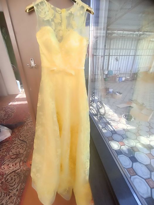 Платье на  торжество