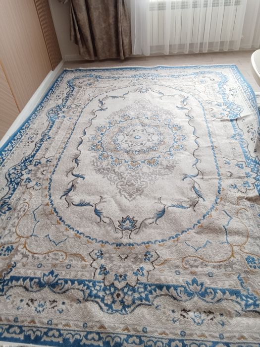 Продам ковёр Продам ковёр