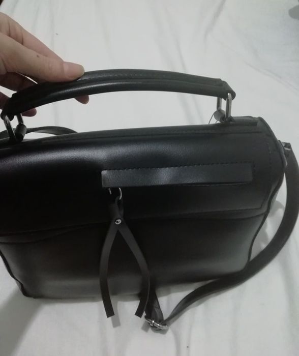 Сумка портфель. Новая. Кожа.