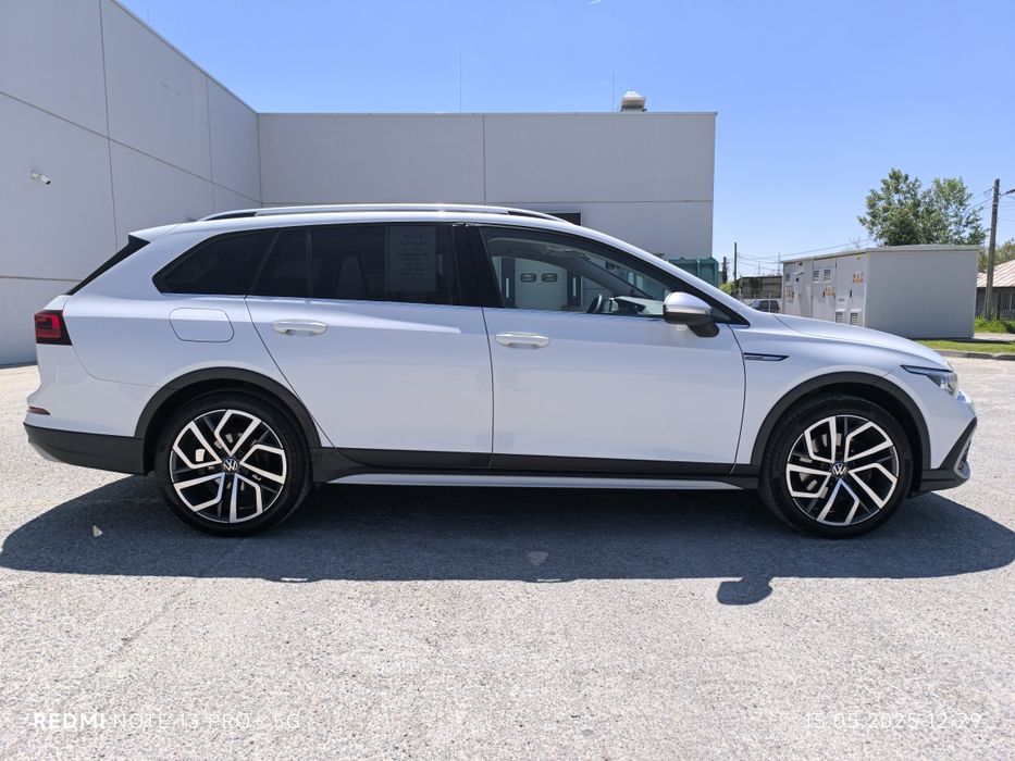 Golf 8 Alltrack 4x4 DSG 2022 Matrix 200 CP