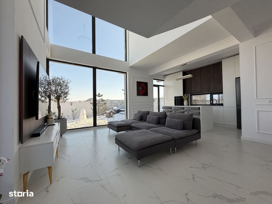 Casă specială, design spectaculos, cu garaj și finisaje premium